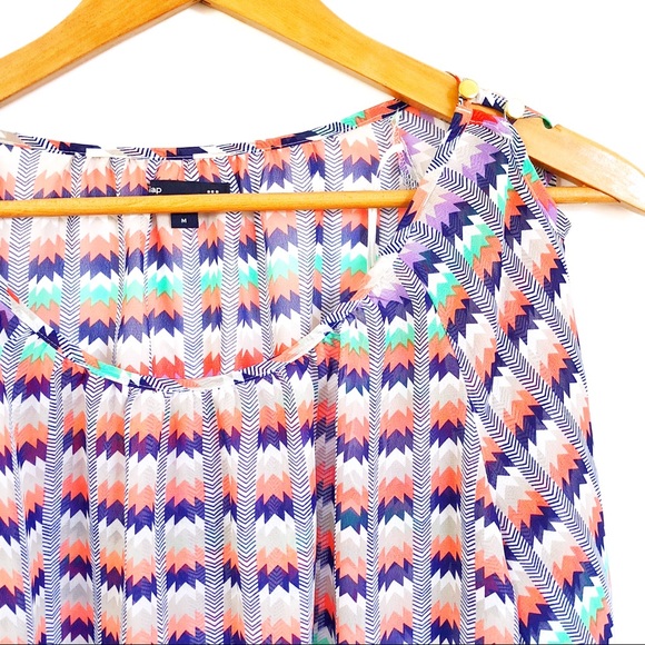 Gap Cold-Shoulder Semi-Sheer Flowy Blouse Sz M - Picture 4 of 8